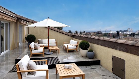 A vendre spacieux APPARTEMENT T4 127 M&sup2; DERNIER ETAGE VUE MER La Ciotat