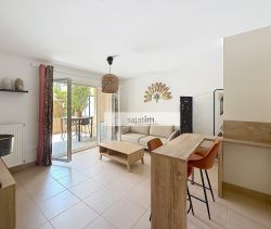 A louer APPARTEMENT T3 56 M2 TERRASSE BORD DE MER LA SEYNE SUR MER