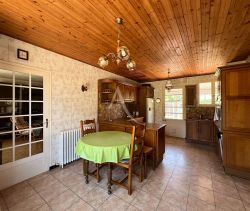 A vendre MAISON  5 PIECES 114 M2  SAINT HILAIRE LA FORET