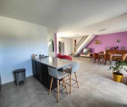A louer MAISON  4 PIECES 120 M2  MONTREDON DES CORBIERES
