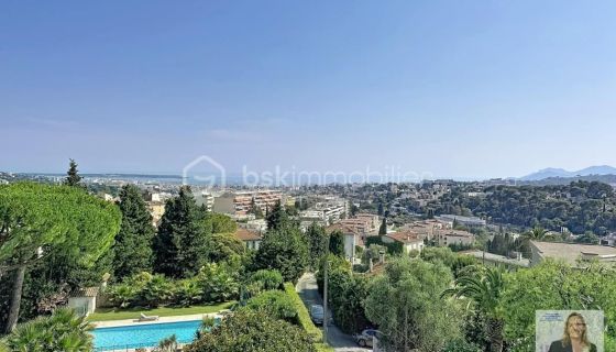 A louer APPARTEMENT DE PRESTIGE T3 83 M2 TERRASSE VUE MER LE CANNET