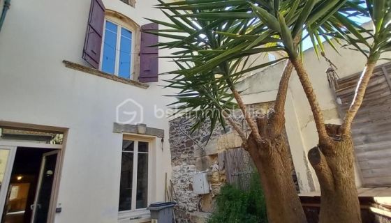 A louer MAISON  DE MAîTRE  PEZENAS