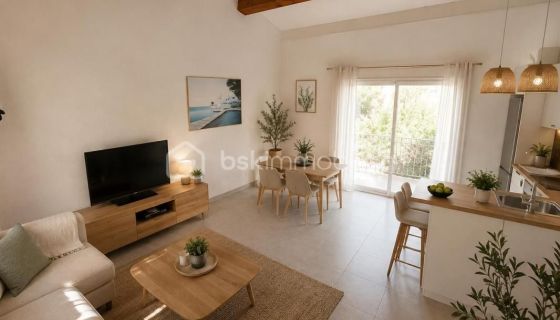 A louer APPARTEMENT DUPLEX T3 50 M2 BORD DE MER LA SEYNE SUR MER