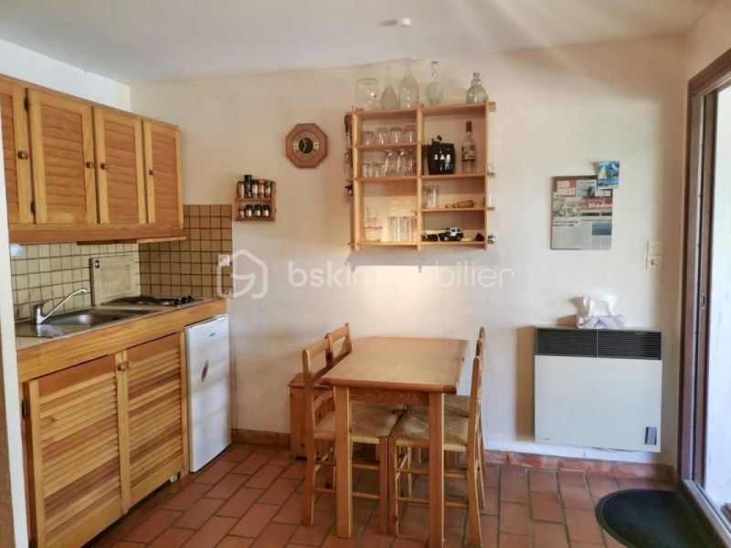 A louer STUDIO NEUF  18 M2 TERRASSE PLAGE à PIED SOULAC SUR MER