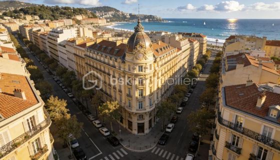 A louer APPARTEMENT DE PRESTIGE T6 175 M2 TERRASSE BORD DE MER NICE
