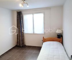 A louer APPARTEMENT T3 53 M2 BORD DE MER LA SEYNE SUR MER