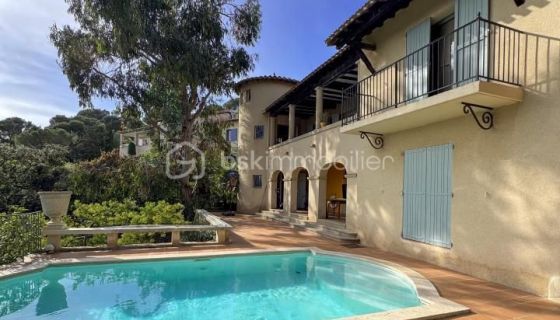 A louer MAISON  DE MAîTRE VUE MER SETE