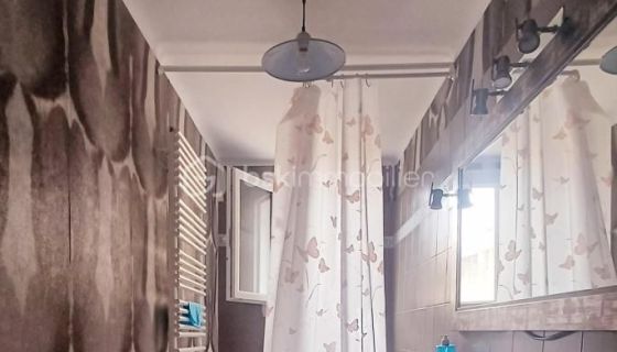 A louer MAISON  DE MAîTRE PIEDS DANS L'EAU LES SABLES D OLONNE