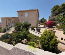 A louer MAISON  CONTEMPORAINE  LEZIGNAN CORBIERES