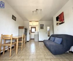 A louer APPARTEMENT T2 35 M2 TERRASSE PLAGE à PIED VALRAS PLAGE