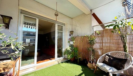 A louer APPARTEMENT T3 75 M2 TERRASSE BORD DE MER NICE