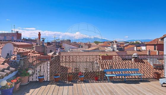 A louer APPARTEMENT T4 98 M2 TERRASSE  PERPIGNAN