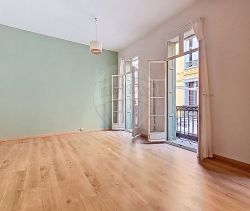 A louer APPARTEMENT T6 109 M2  PERPIGNAN