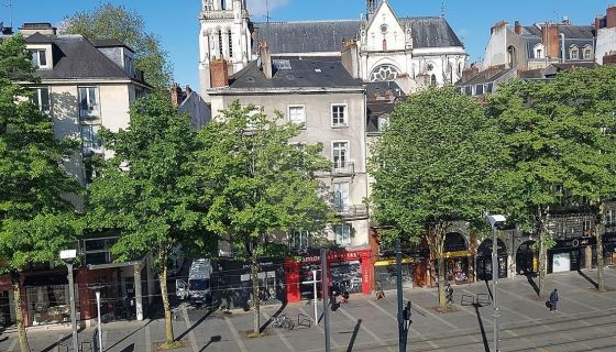 A louer APPARTEMENT DUPLEX T3 72 M2  NANTES