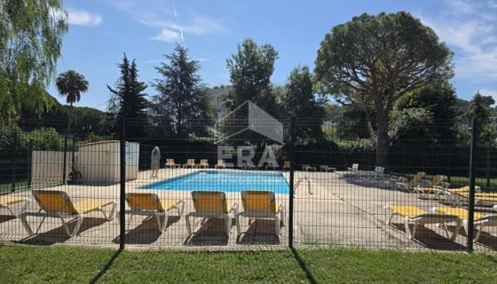 A louer APPARTEMENT T4 85 M2 TERRASSE BORD DE MER CAGNES SUR MER