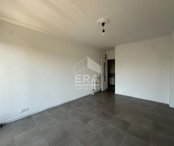 A louer APPARTEMENT T3 62 M2 BORD DE MER CAGNES SUR MER