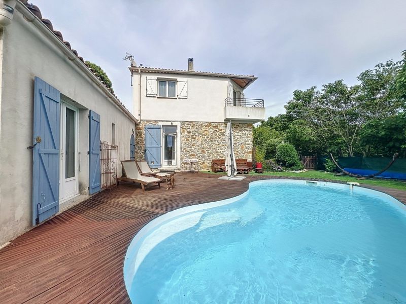 A louer MAISON  DE MAîTRE  LE CASTELLET Saint Cyr sur Mer