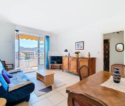 A louer APPARTEMENT T2 53 M2 TERRASSE BORD DE MER CANNES