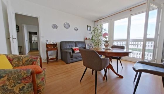 A louer APPARTEMENT T3 64 M2  NANTES