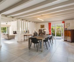 A vendre MAISON  6 PIECES 180 M2  SOORTS HOSSEGOR