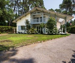 A vendre MAISON  6 PIECES 180 M2  SOORTS HOSSEGOR
