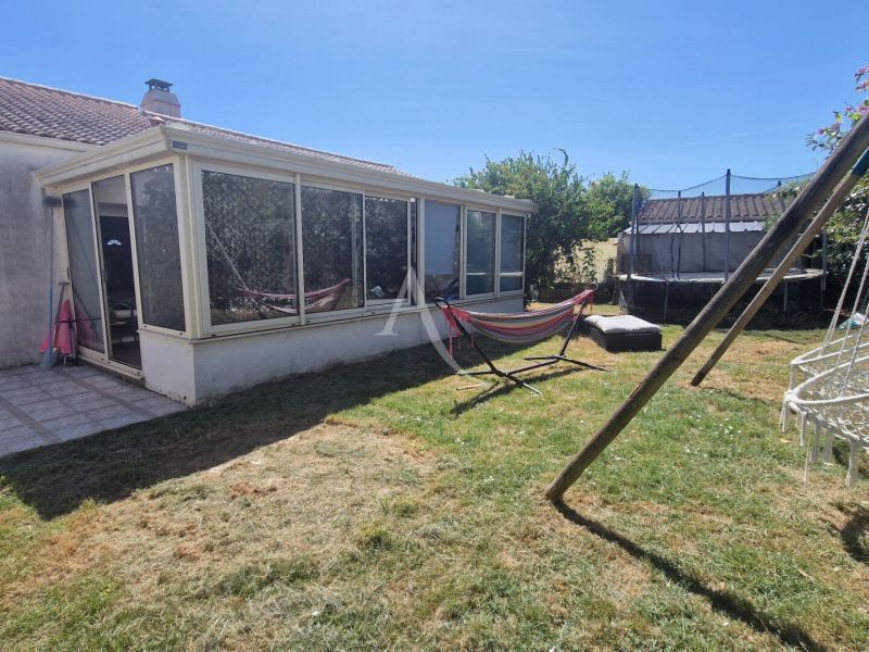 A vendre MAISON  5 PIECES 98 M2 BORD DE MER TALMONT SAINT HILAIRE