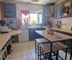 A vendre MAISON  5 PIECES 98 M2 BORD DE MER TALMONT SAINT HILAIRE