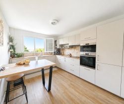 A louer APPARTEMENT T5 120 M2  CAEN