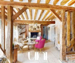 A louer MAISON  DE MAîTRE  PONT L EVEQUE
