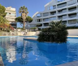 A louer APPARTEMENT T2 32 M2 BORD DE MER LA GRANDE MOTTE