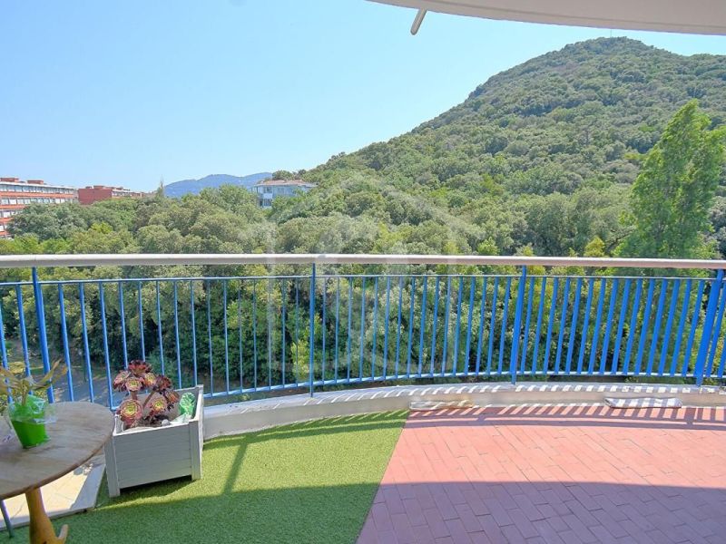 A louer APPARTEMENT T2 44 M2 BORD DE MER MANDELIEU LA NAPOULE