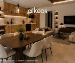 A louer MAISON  CONTEMPORAINE BORD DE MER LE LAVANDOU