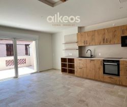 A louer MAISON  CONTEMPORAINE BORD DE MER LE LAVANDOU