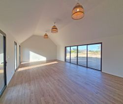 vente Corps de ferme en fin de rénovation à 400 mètres de la plage