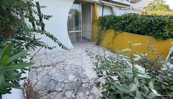 A louer STUDIO  23 M2 TERRASSE BORD DE MER LA GRANDE MOTTE