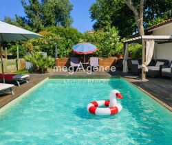 A vendre MAISON  5 PIECES 140 M2 BORD DE MER MOLIETS ET MAA