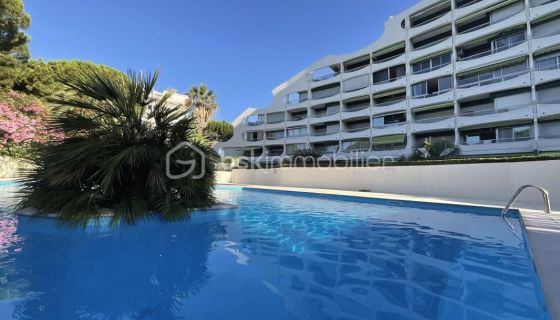 A louer APPARTEMENT T2 32 M2 BORD DE MER LA GRANDE MOTTE