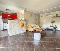 A louer APPARTEMENT T3 61 M2 BORD DE MER NICE