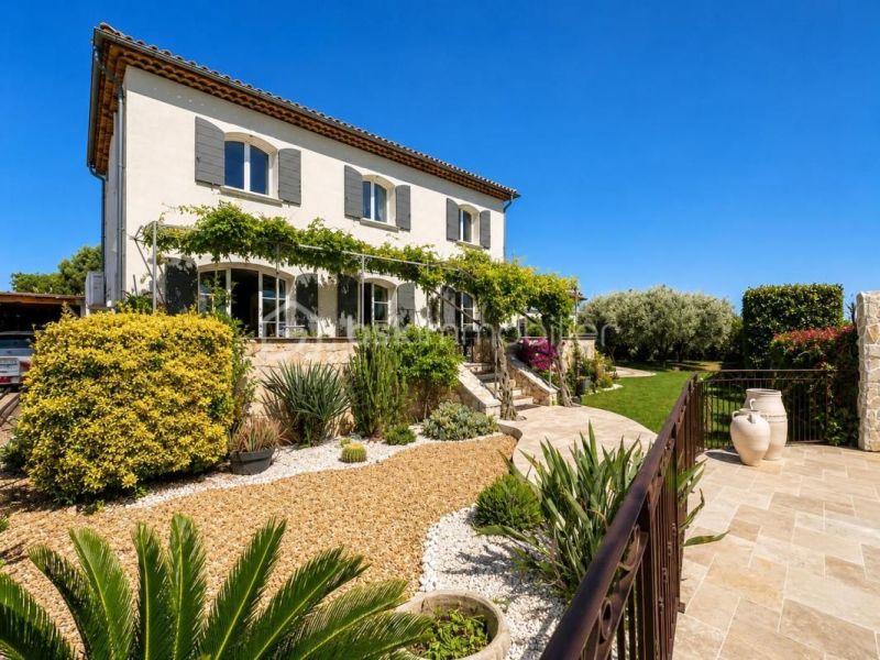 A louer MAISON  CONTEMPORAINE  LE MUY