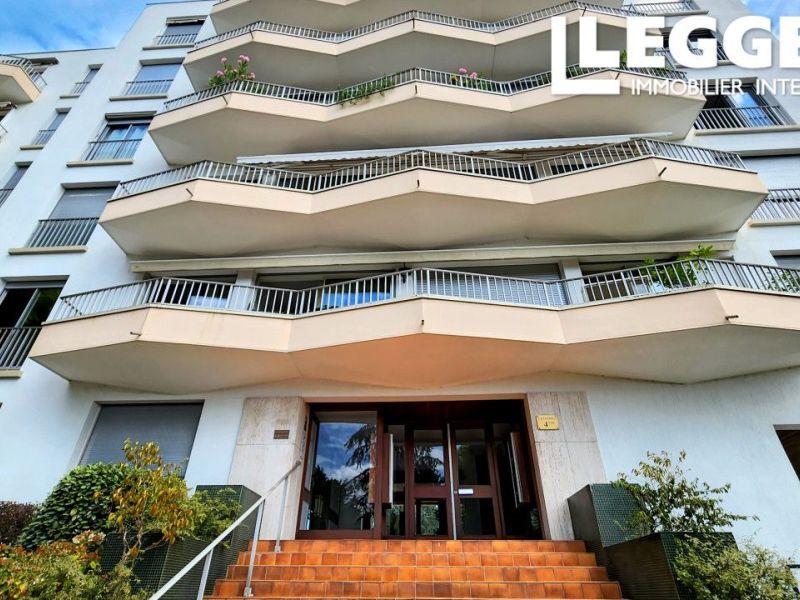 A louer APPARTEMENT T2 48 M2  BORDEAUX