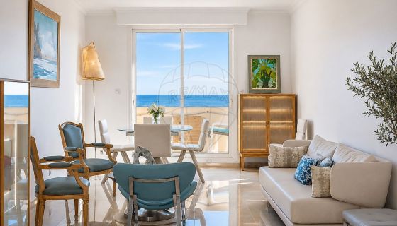 A louer APPARTEMENT T3 97 M2 TERRASSE VUE MER NICE