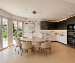 A louer APPARTEMENT DE PRESTIGE T3 90 M2 TERRASSE VUE MER NICE