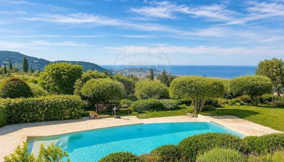 A louer MAISON  6 PIECES 286 M2 VUE MER NICE