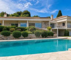 A louer MAISON  6 PIECES 286 M2 VUE MER NICE