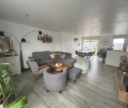 A vendre MAISON  4 PIECES 106 M2  SALLERTAINE