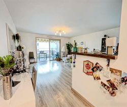 A louer APPARTEMENT DE PRESTIGE T3 71 M2 TERRASSE VUE MER CAGNES SUR MER
