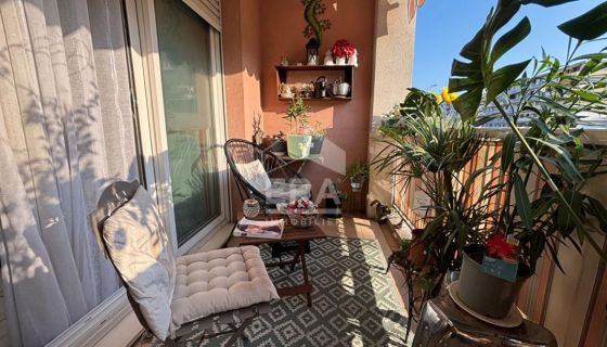 A louer APPARTEMENT T3 70 M2 TERRASSE BORD DE MER CAGNES SUR MER