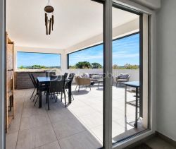A louer APPARTEMENT DUPLEX T5 113 M2 TERRASSE VUE MER VALRAS PLAGE