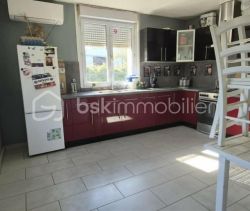 A vendre LONGèRE  5 PIECES 125 M2  MORVAL