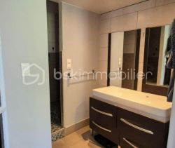 A vendre LONGèRE  5 PIECES 125 M2  MORVAL
